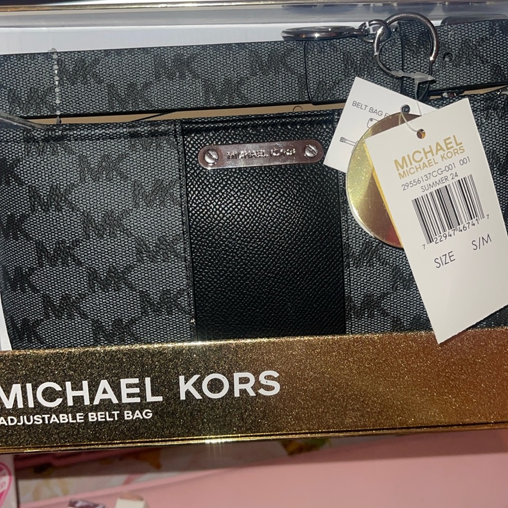 Michael kors belt bag